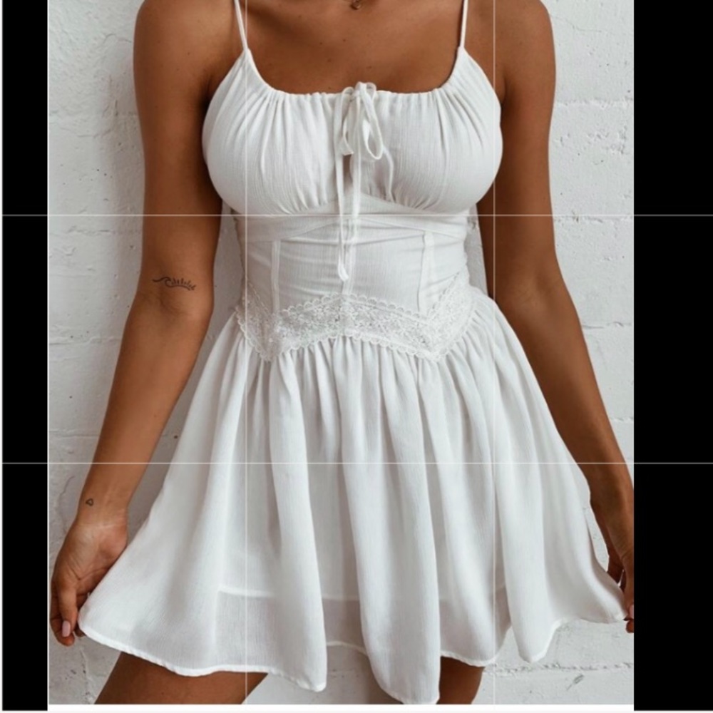 White TigerMist dress, new with tags!